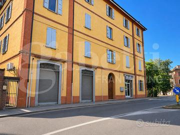 Negozio Bologna [N45/APVCG]