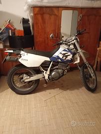 YAMAHA TT 600 E 2001