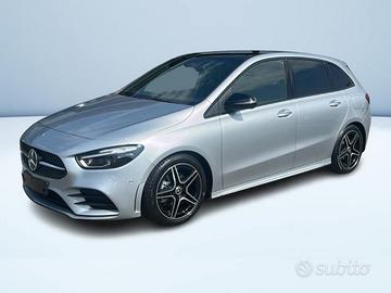Mercedes-Benz Classe B 180d Automatic AMG Lin...