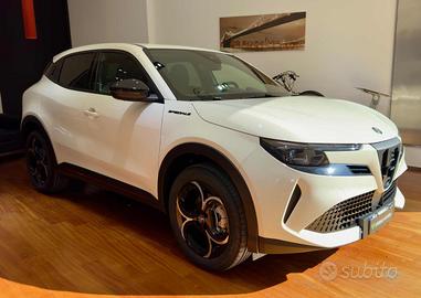 ALFA ROMEO Junior 1.2 145 CV Hybrid eDCT6 Specia