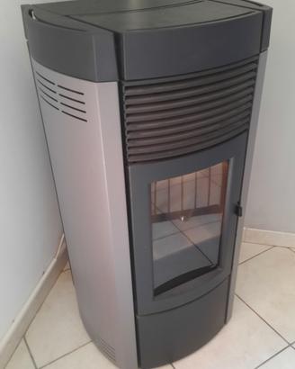 Stufa a pellet mcz 24 kw