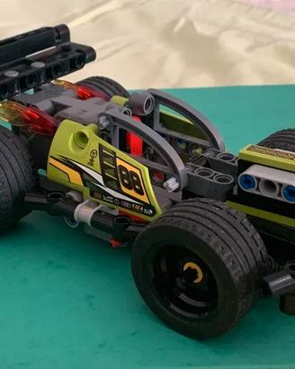 Lego technic - Whack! Auto da corsa