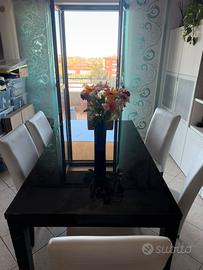 Tavolo design nero lucido + 6 sedie bianche