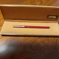 penna stilografica Aurora Hastil oro e lacca