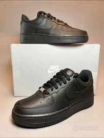 Nike Air Force 1 Low '07 nere EU42