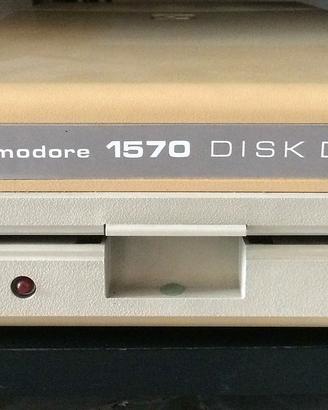 COMMODORE FLOPPY DISK 1570 NUOVO