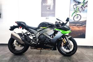 Kawasaki ZX 10 Ninja R 1000 ZX-10R - ZX10R