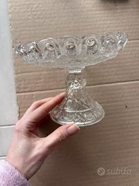 Elegante Alzatina in Vetro Pressato Vintage