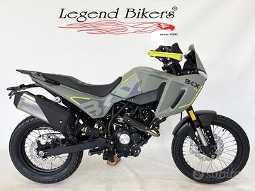Benelli 2C 125 BKX E5+
