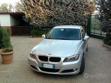 BMW 320d cat xDrive Futura