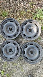 cerchi 15" peugeot 208