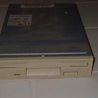 Lettore floppy disk Sony MPF920 – non testato