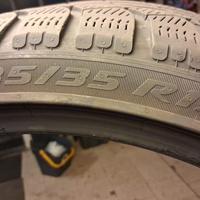 235/35/19 pirelli