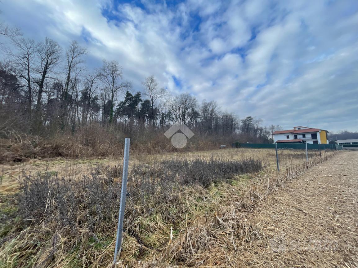 TER. RESIDENZIALE A GATTICO - Vista 5