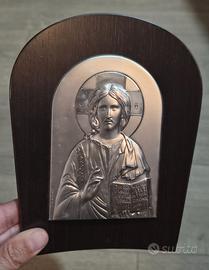 Cristo. Icona sacra di Cristo in argento montata s