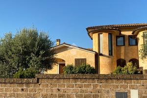 PORZIONE DI BIFAMILIARE A FABRICA DI ROMA