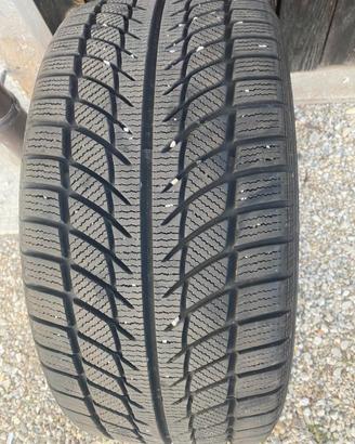 4 pneumatici GOODRIDE invernali 245/40 R18 97V