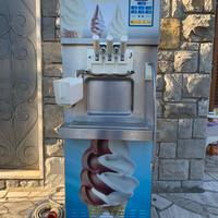 Macchina soft Carpigiani yogurt e n’ice cream