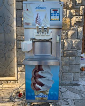Macchina soft Carpigiani yogurt e n’ice cream
