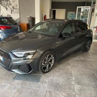 Audi A3 SPB 40 TDI quattro S tronic line edition