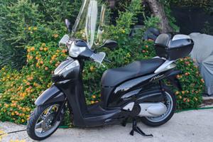 Sh 300 i honda 2006  scooter