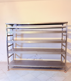 Scaffalatura in acciaio a 9 ripiani