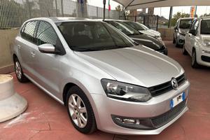 Volkswagen Polo 1.2 benzina neopatentati