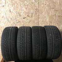 4 GOMME 245 40 21 HANKOOK INVERNALI