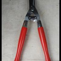 cesoia per taglio siepi Marca Ausonia 