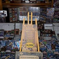 Yu-Gi-Oh! Lotto 180 Carte con Rarità e 2 Bustine