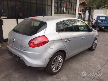 Ricambi Fiat Bravo 2007 2014 colori vari
