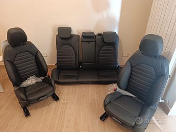 Sedili Alfa Romeo Stelvio quadrifoglio 