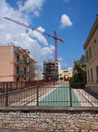 Gru a torre alfa a 660 city