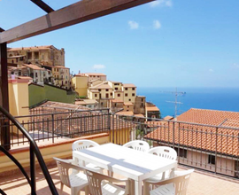 Sul mare con vista borgo di pisciotta