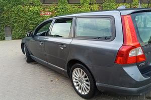  macchina  volvo 