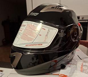 Caschi modulari taglie L e S nuovi.