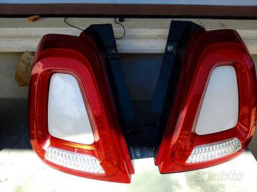 fanali posteriori fiat 500