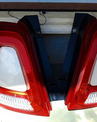 fanali posteriori fiat 500