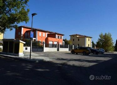 Immobile in asta di 821 m² a Castelvetro di Modena