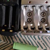 N.2 CARICABATTERIE Ni-MH/Ni