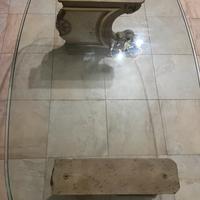 Tavolino in cristello con base di pietra lavorata