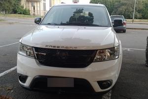 Auto Fiat Freemont 