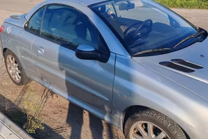 PEUGEOT 206 CC