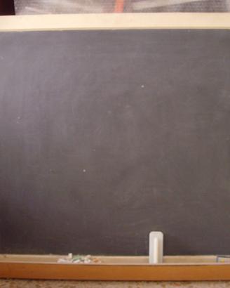 Grande lavagna in ardesia da aula scolastica