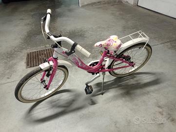 Tel. 3313665441 Bici Winx rosa e bianco misura 20 