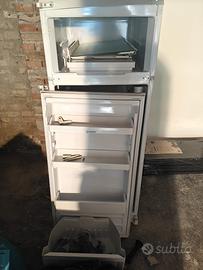 Frigo con freezer ad incastro