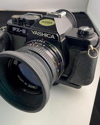 Yashica FX-3 + obiettivo ML 50mm 1:2 con accessori