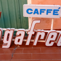 Insegna luminosa neon "Caffè Segafredo" anni 70