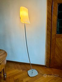 Lampada da terra di design