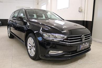 VOLKSWAGEN Passat Variant 2.0 TDI SCR EVO DSG Bu